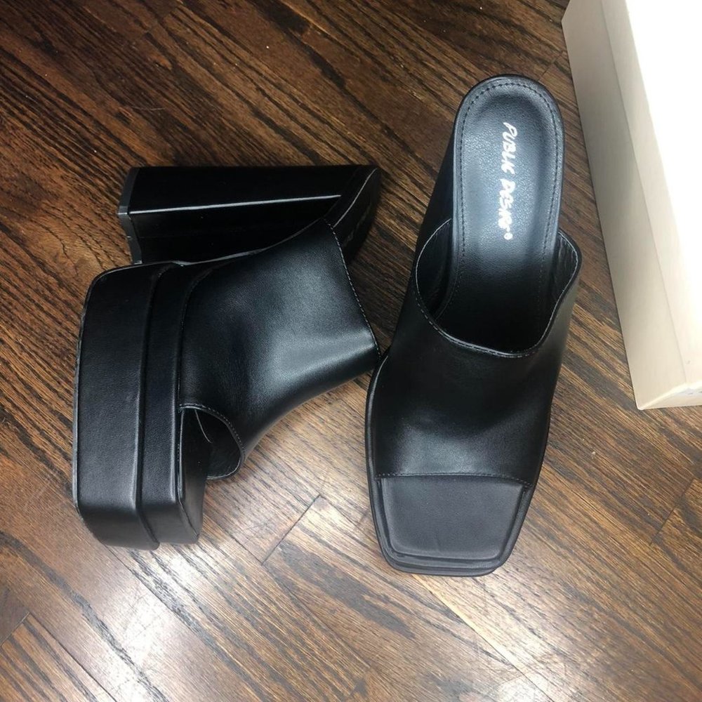 Chunky Heels (Pretty Little Thing)